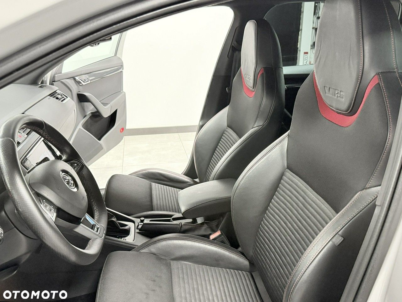 Skoda Octavia 2.0 TDI RS Challenge DSG - 40