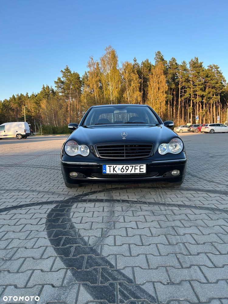 Mercedes-Benz Klasa C 180 T Kompressor Classic - 2