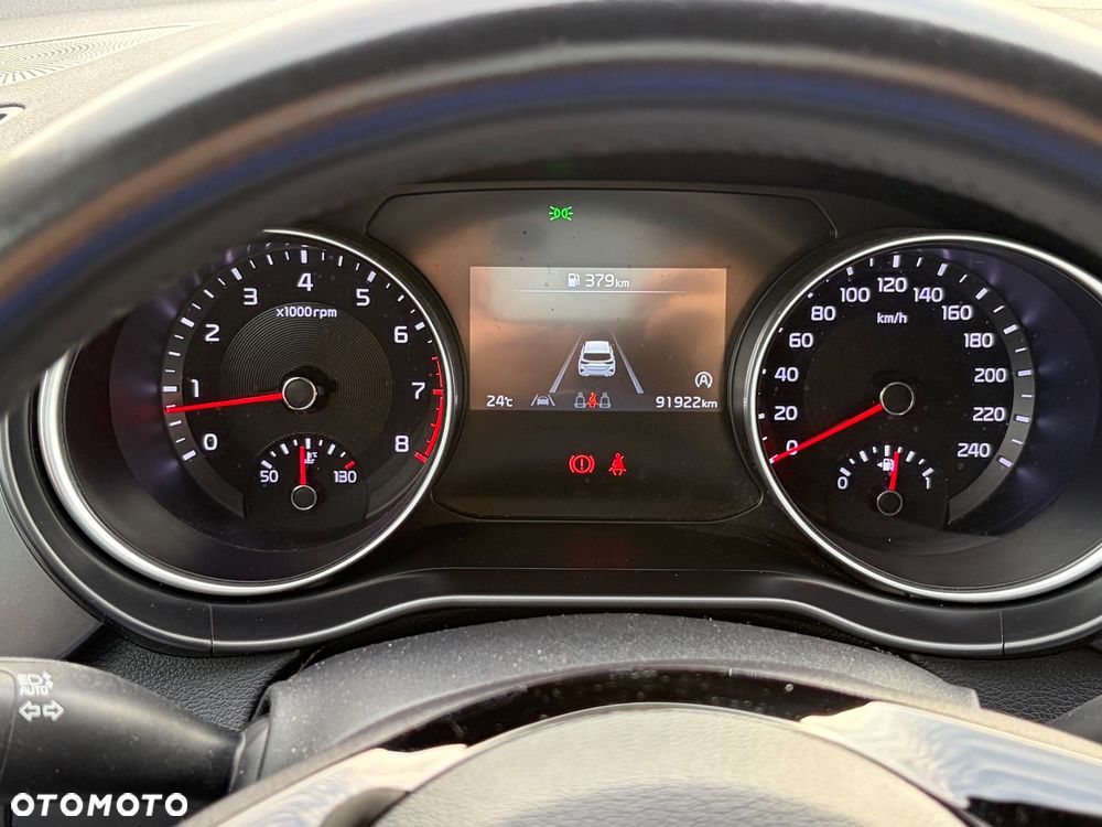 Kia Ceed 1.5 T-GDI M - 14