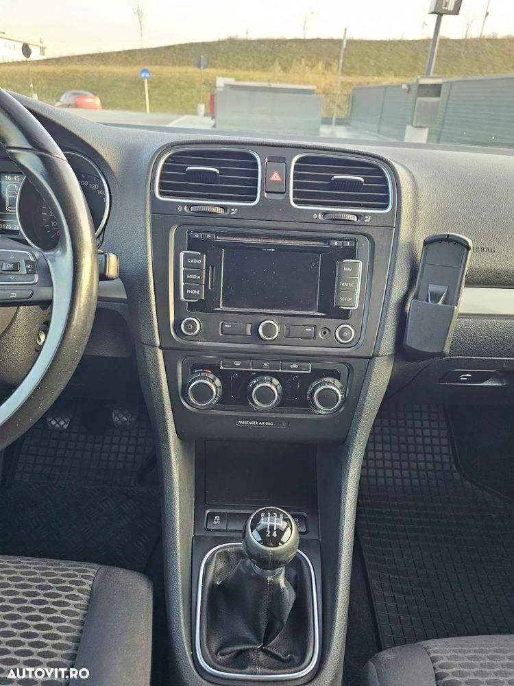 Volkswagen Golf 1.6 TDI BlueMotion Technology DPF Comfortline - 14