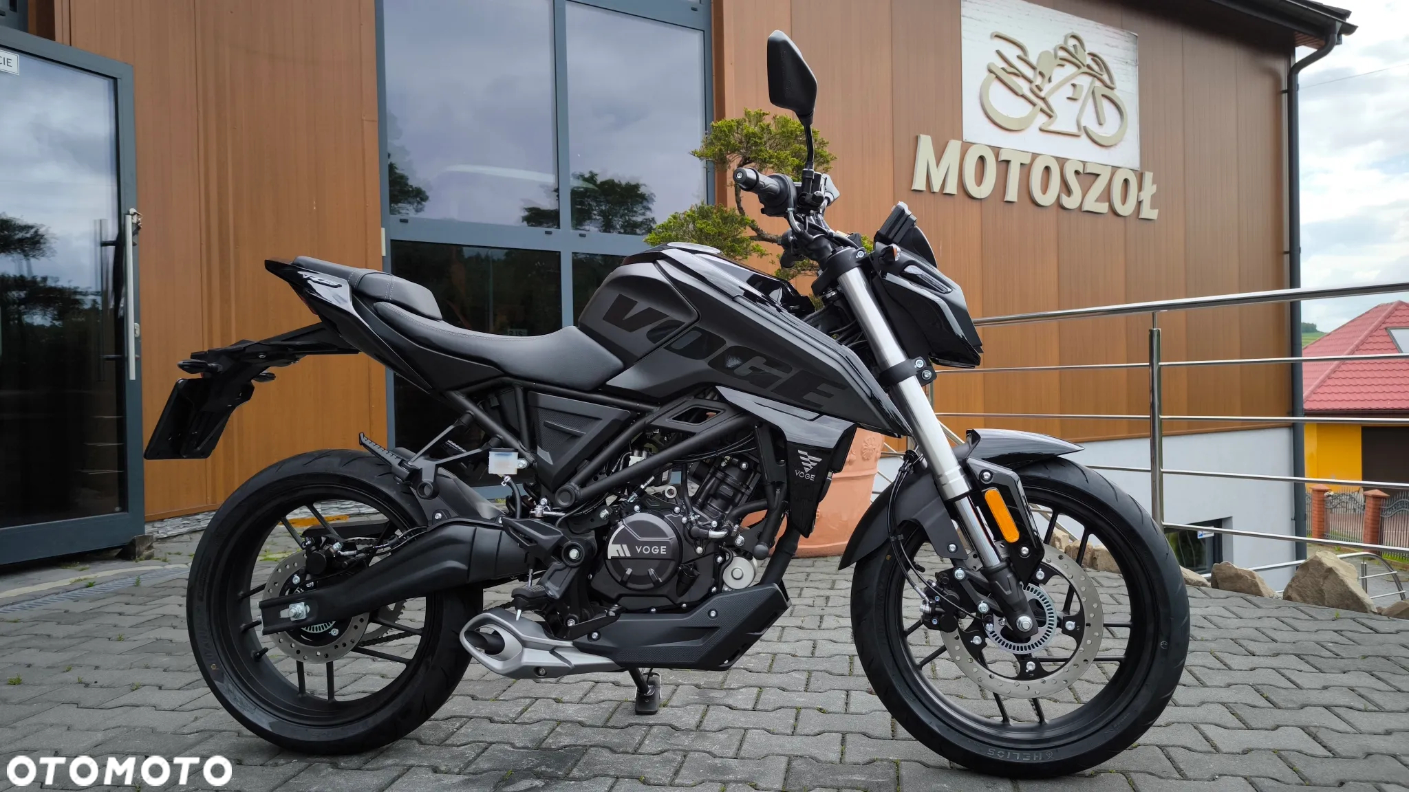 VOGE R125 - 3