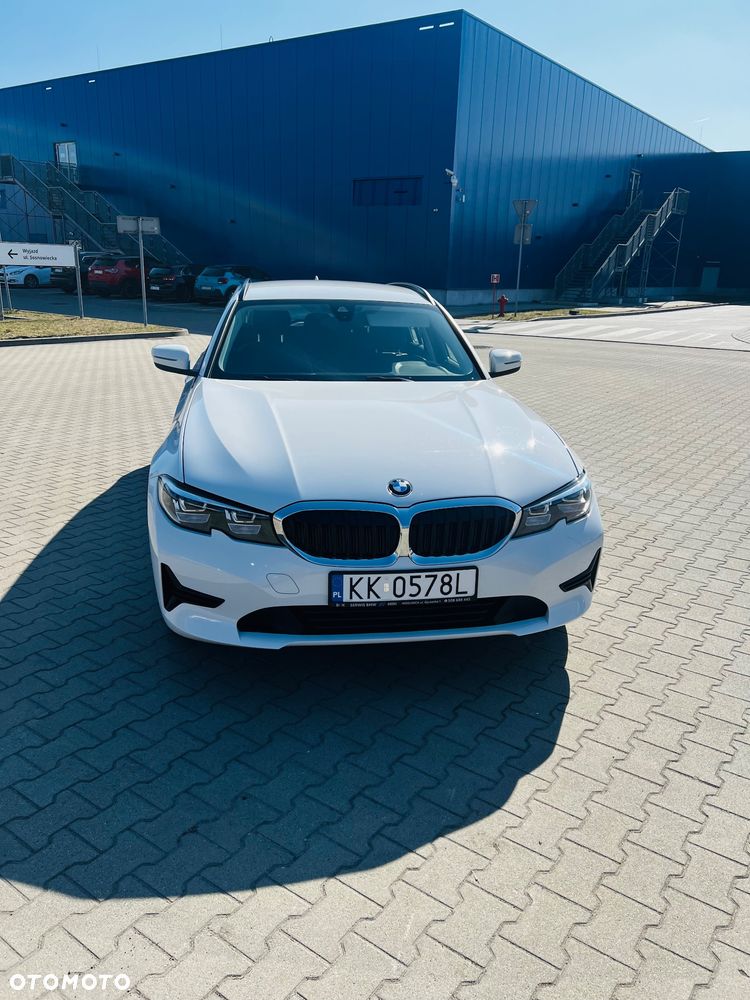 BMW Seria 3 318i Sport Line - 4