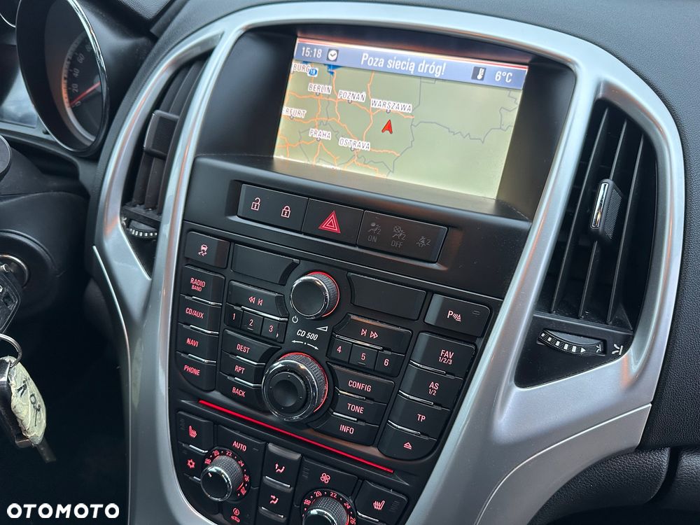 Opel Astra 1.4 T Cosmo - 14