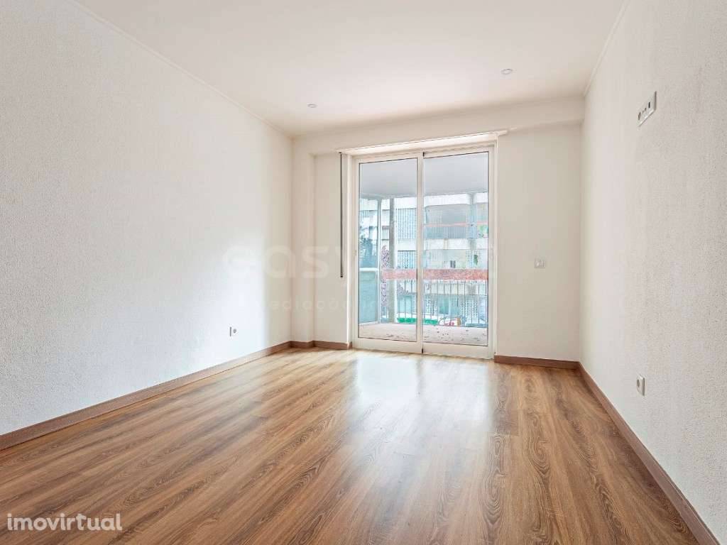 Apartamento T2 localizado na Urbisado - Setúbal - Grande imagem: 5/22