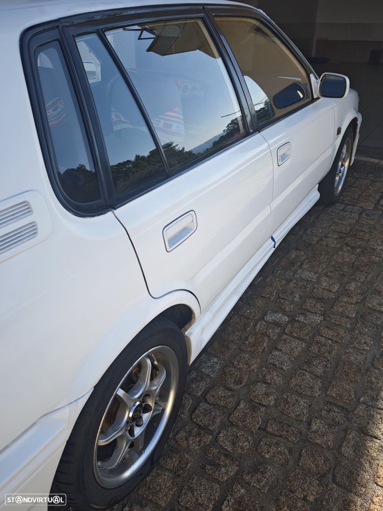 Toyota Corolla Liftback 1.3 - 18