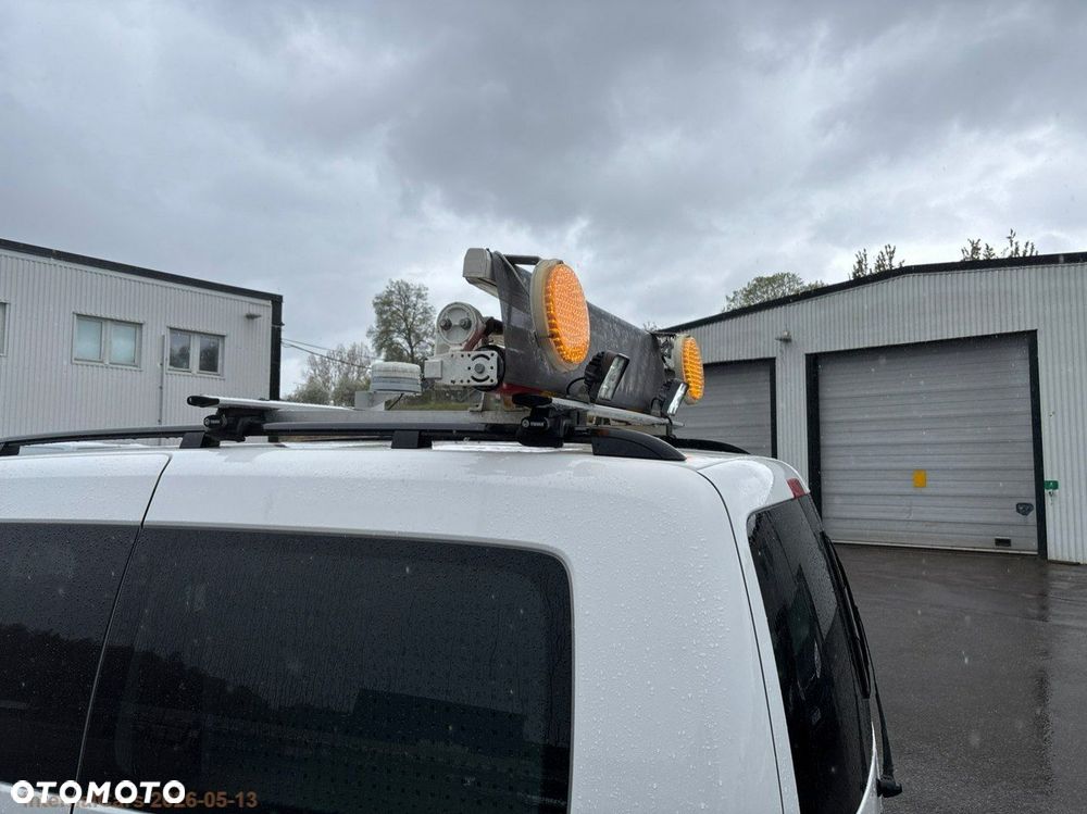 Volkswagen Caddy - 18