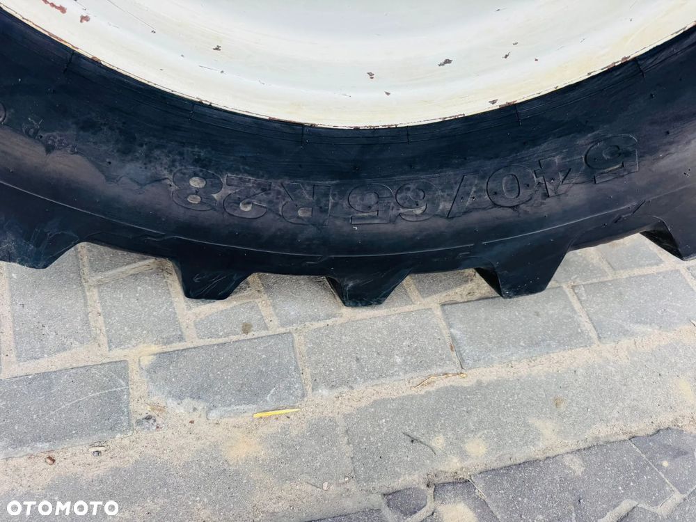 New Holland 8360 - 15