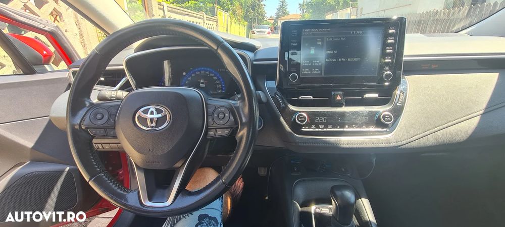 Toyota Corolla 1.8 HSD Dynamic - 9