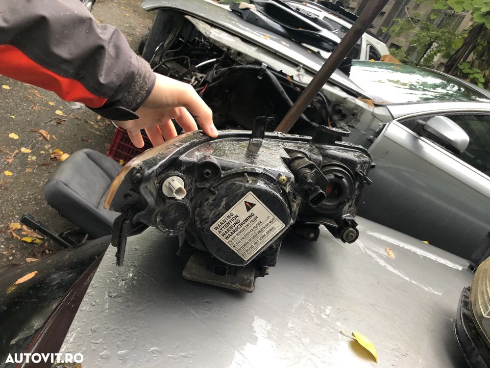 Far stanga/Far dreapta xenon Honda Accord 7 Europa faruri - 13