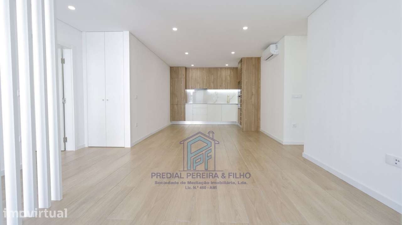 Andar Moradia T3 | Novo |  Baguim |  Vale Ferreiros - Grande imagem: 3/27