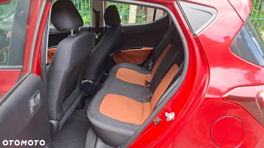 Hyundai i10 1.0 BlueDrive Premium - 11