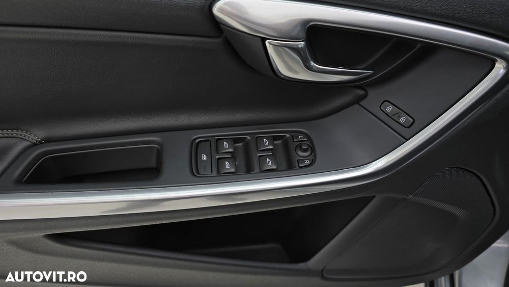Volvo S60 - 11