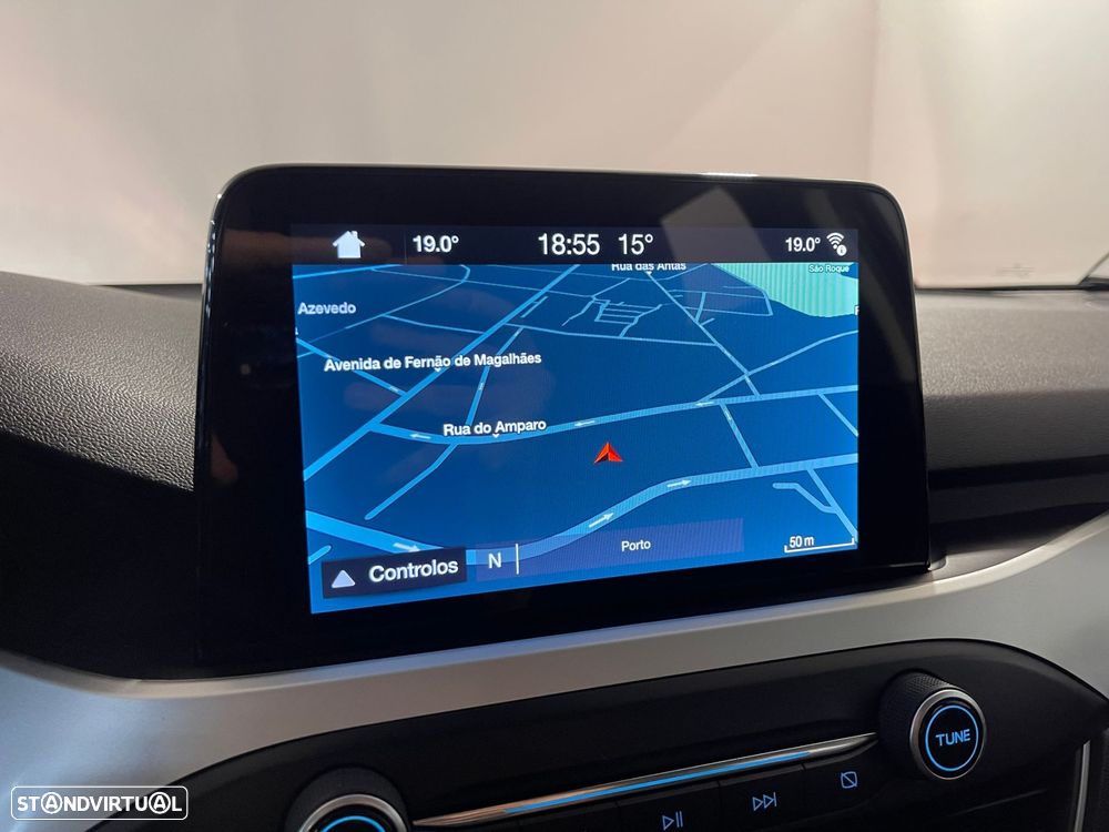 Ford Focus SW 1.5 TDCi EcoBlue Connected - 18