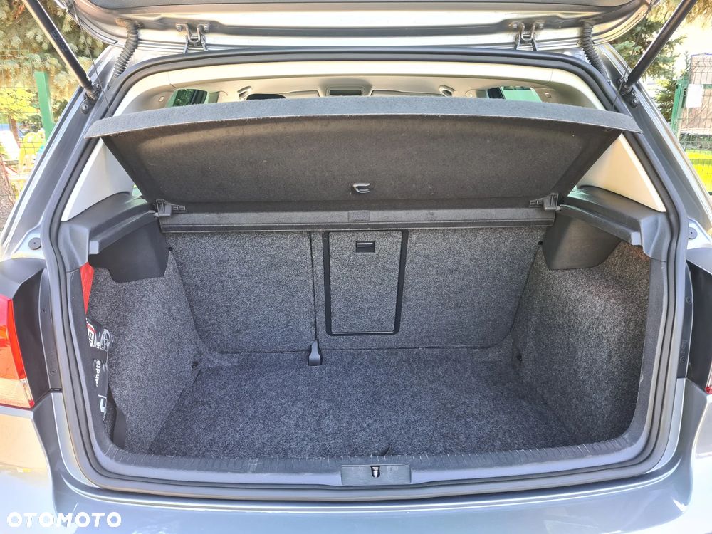 Volkswagen Golf - 13