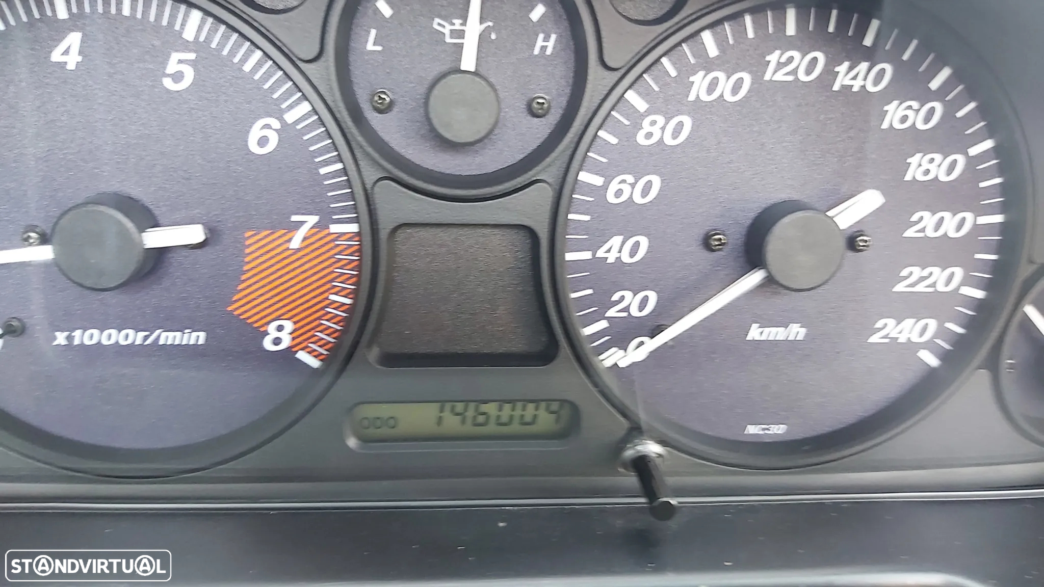 Mazda MX-5 1.6 - 9