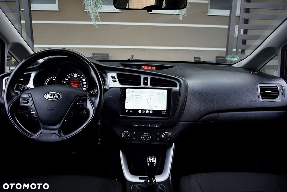 Kia Ceed 1.4 L - 18