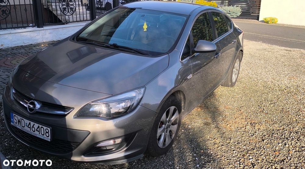 Opel Astra - 8