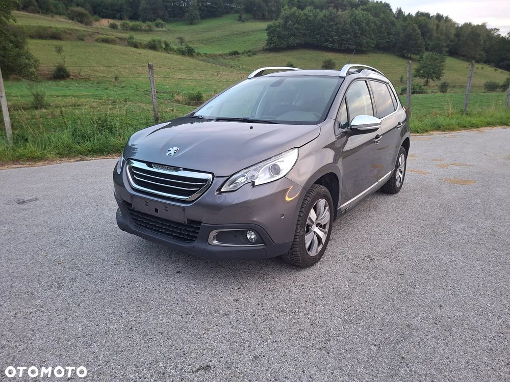 Peugeot 2008 1.2 Pure Tech Style S&S - 1