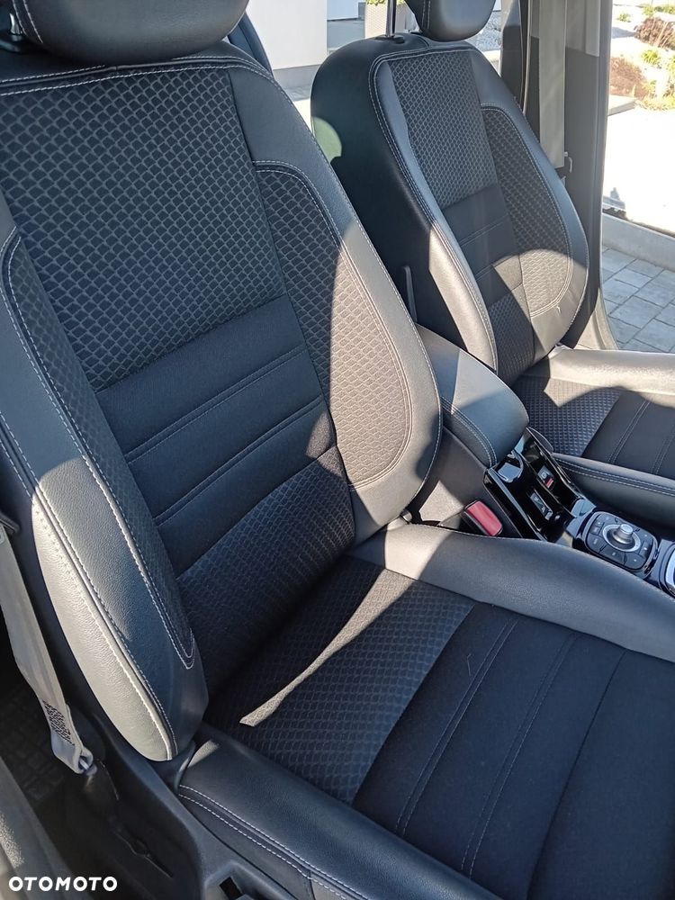 Renault Megane 1.2 Energy TCe Bose - 10