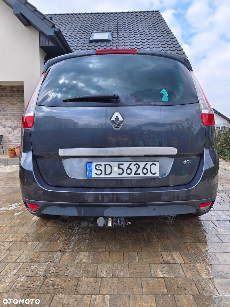 Renault Scenic 1.9 dCi Privilege - 5