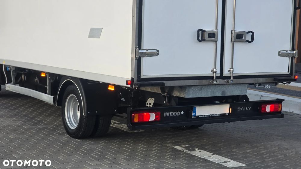 Iveco ❗️❗️DAILY 3.0 180Km 50C18 JAK NOWY ❗️❗️NOWY MODEL / CHŁODNIA MROŹNIA -32 +32 / ZASILANIE 230V / PIERWSZY WŁASCICIEL  / TEMPOMAT AKTYWNY / BLIŹNIAKI / ZASILANIE 230V / GRUBA SCIANKA / ZABUDOWA DPR / AGREGAT CARRIER XARIOS 350 / WERSJA WZMOCNIONA / FULL OPCJA / SERWIS ASO / SALON POLSKA / 35C15 50C15 35C18❗❗ JAK Z SALONU - NOWY -❗❗ - 22