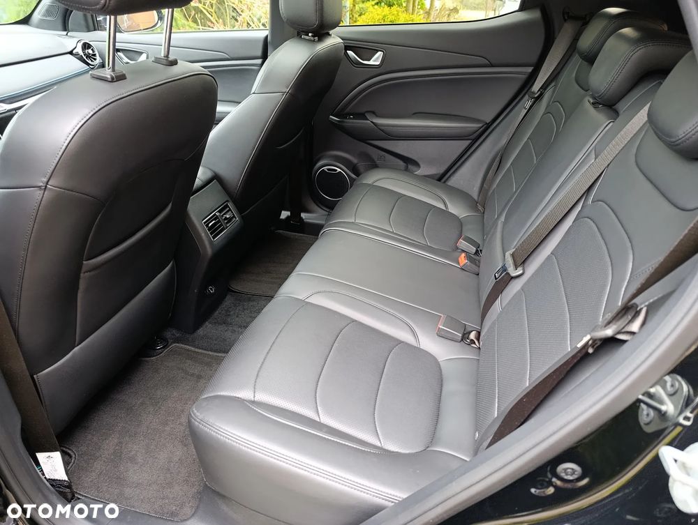 Seres 3 53kWh Luxury - 35