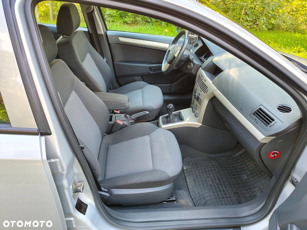 Opel Astra - 12