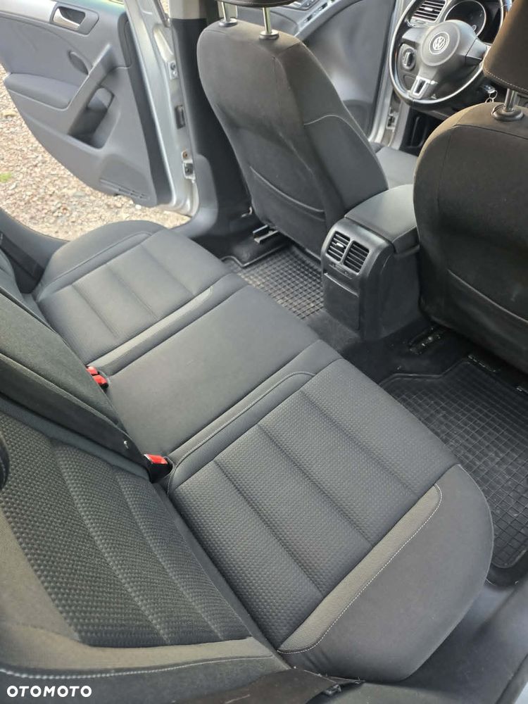 Volkswagen Golf 1.6 TDI DPF Team - 13