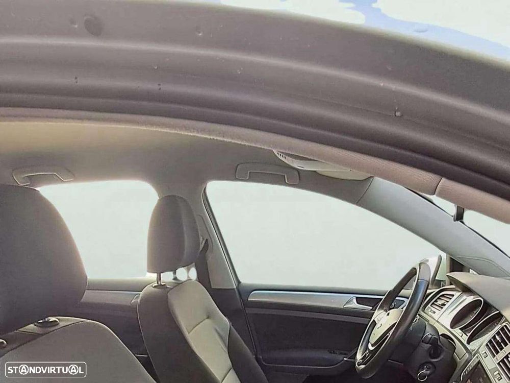 VW e-Golf AC/DC - 15