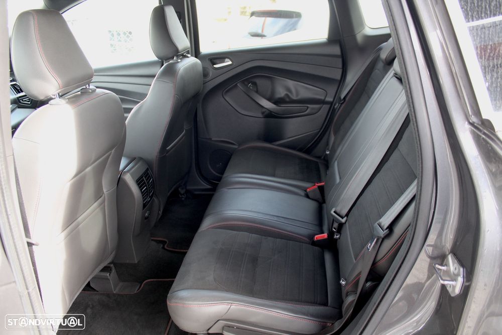 Ford Kuga 1.5 TDCi EcoBlue ST-Line X - 8