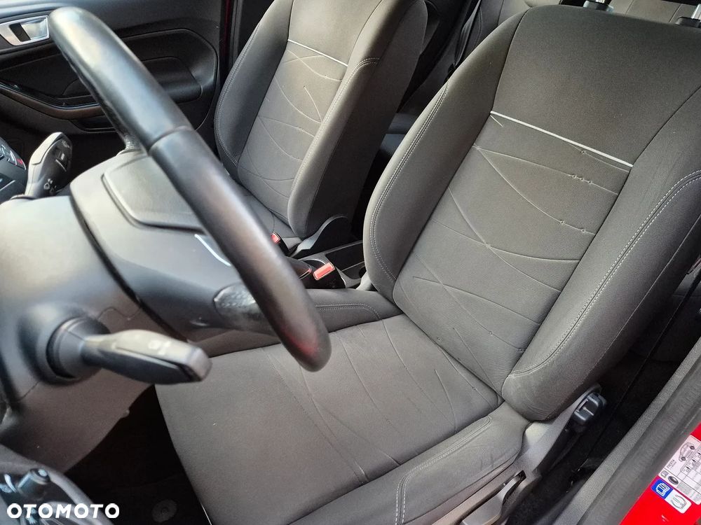 Ford Fiesta - 16