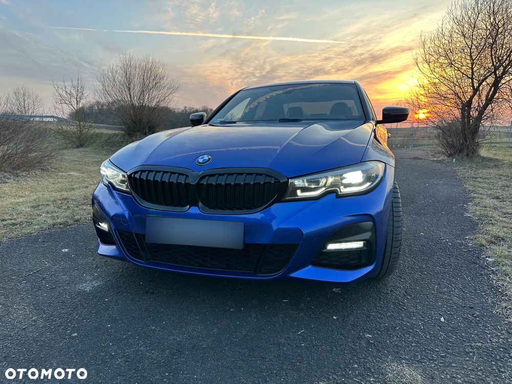 BMW Seria 3 320d xDrive M Sport Shadow sport - 2