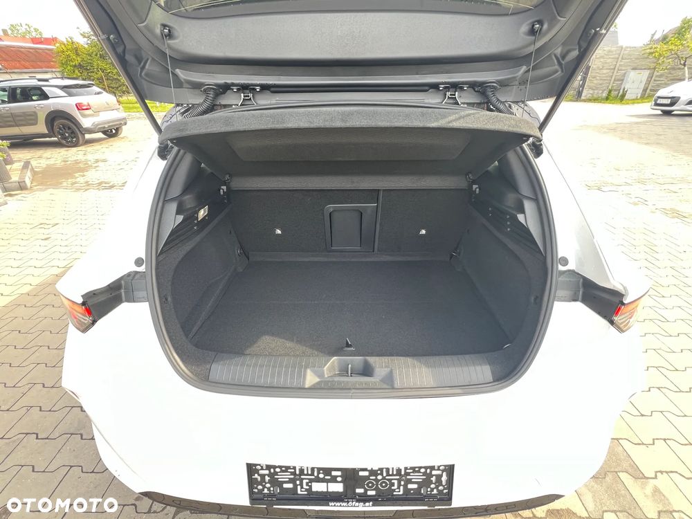 Opel Astra GSe - 22