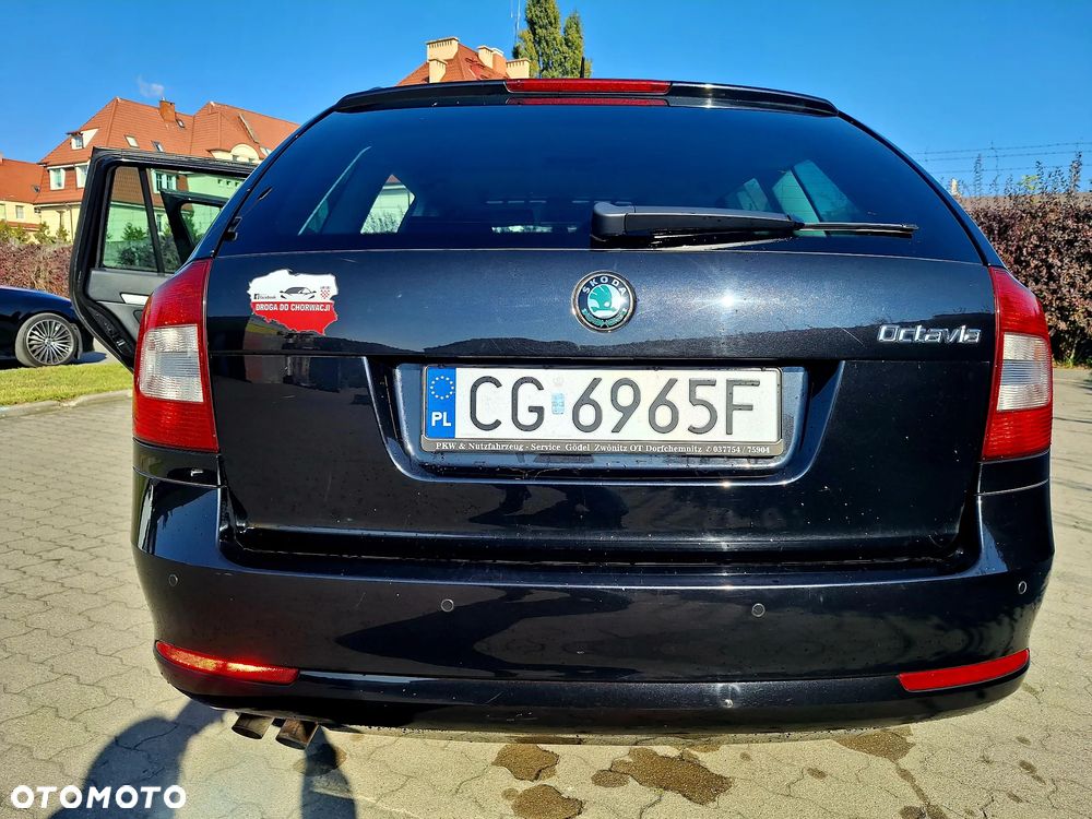 Skoda Octavia 1.8 TSI Family Plus - 22