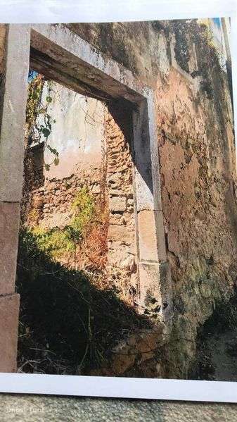 Ruína com Potencial para Moradia V2 na Lourinhã - Grande imagem: 5/6