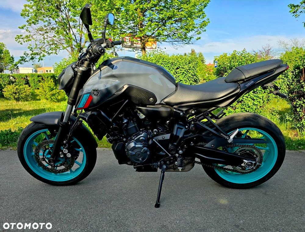 Yamaha MT - 3