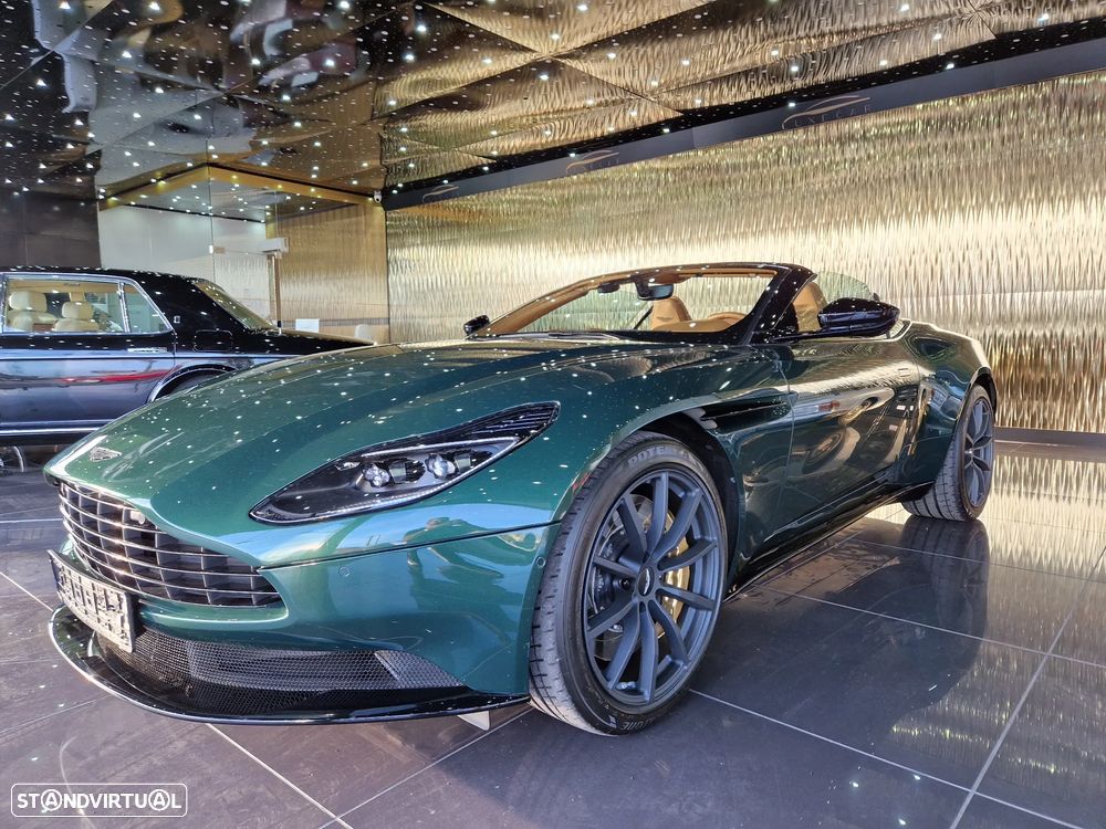 Aston Martin DB11 Volante V8 - 3