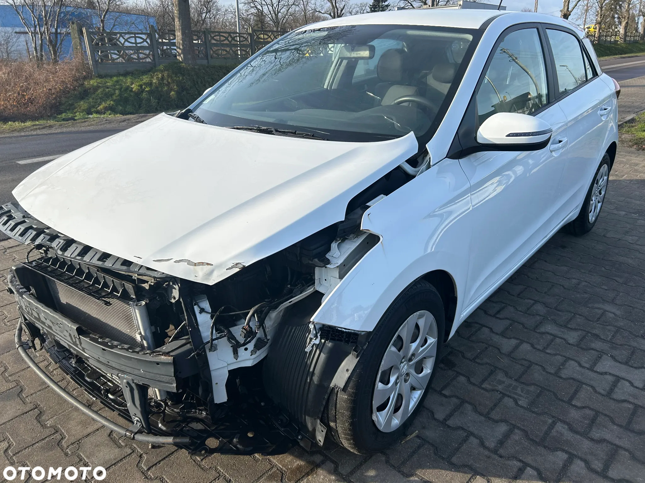 Hyundai i20 - 38