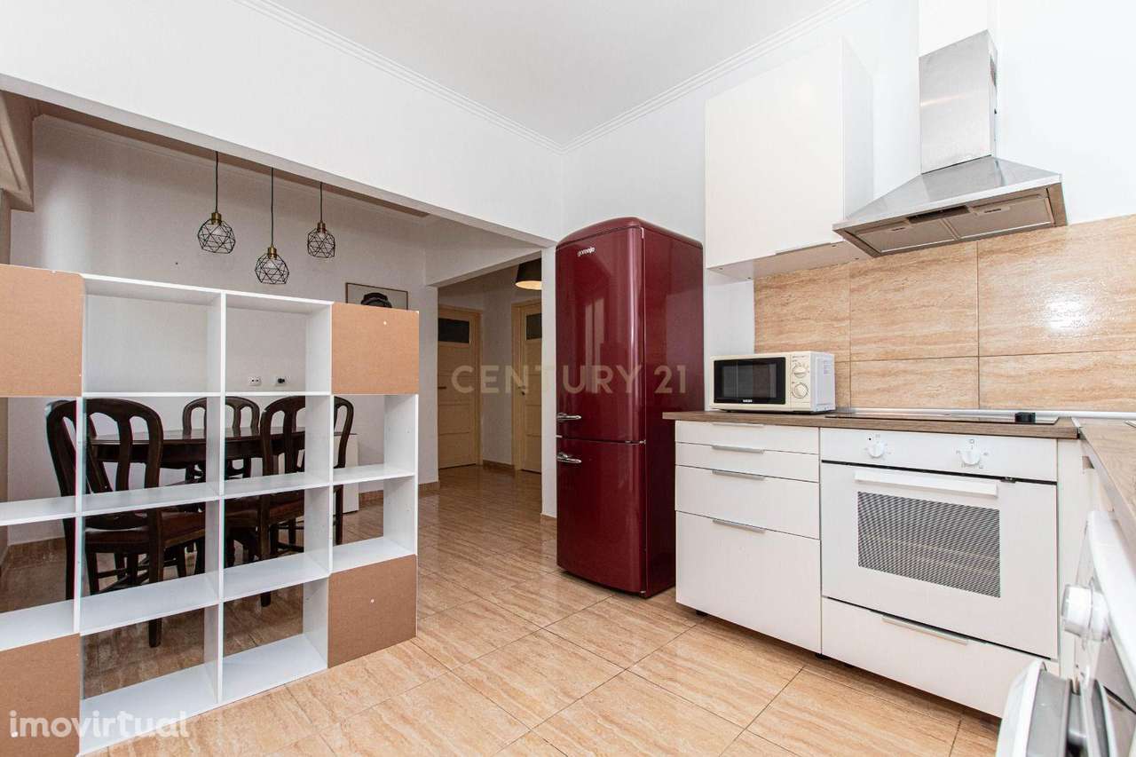 Apartamento T2 em Cruz Quebrada - Dafundo - Grande imagem: 2/20