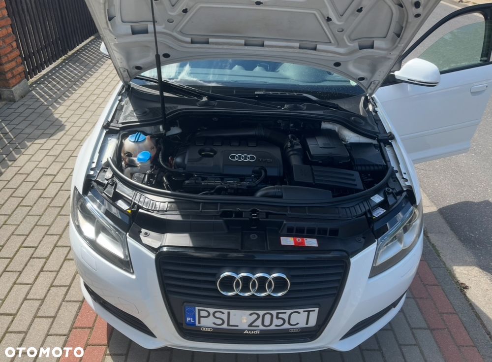 Audi A3 Sportback - 9
