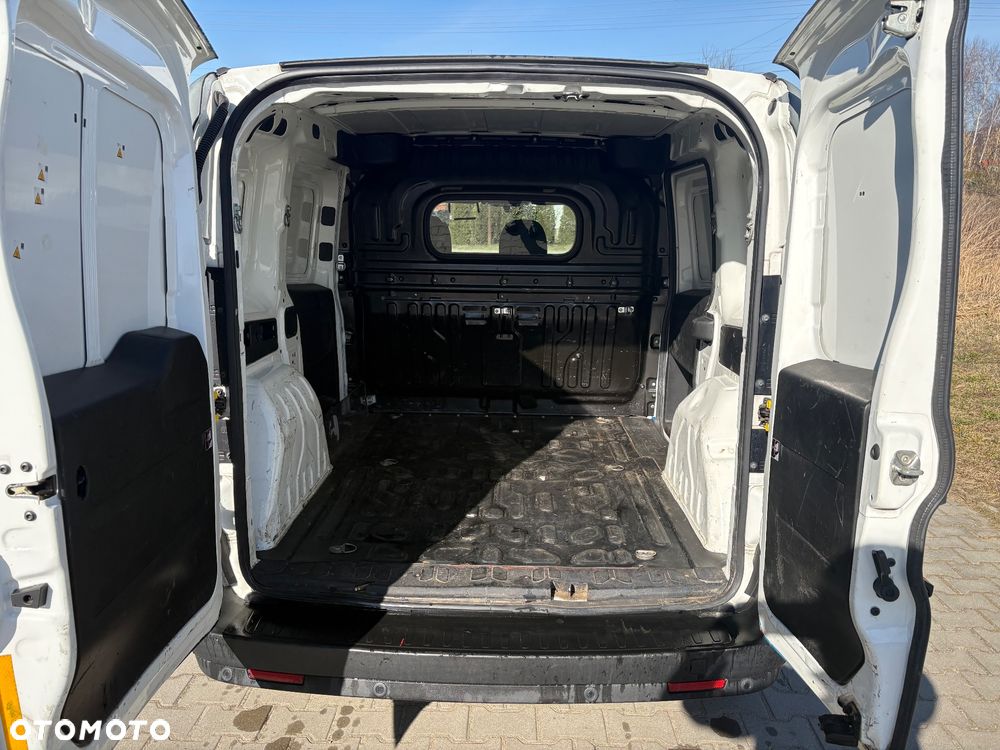 Fiat Doblo - 16