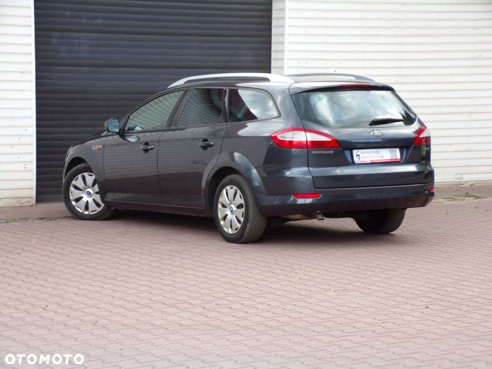 Ford Mondeo - 10
