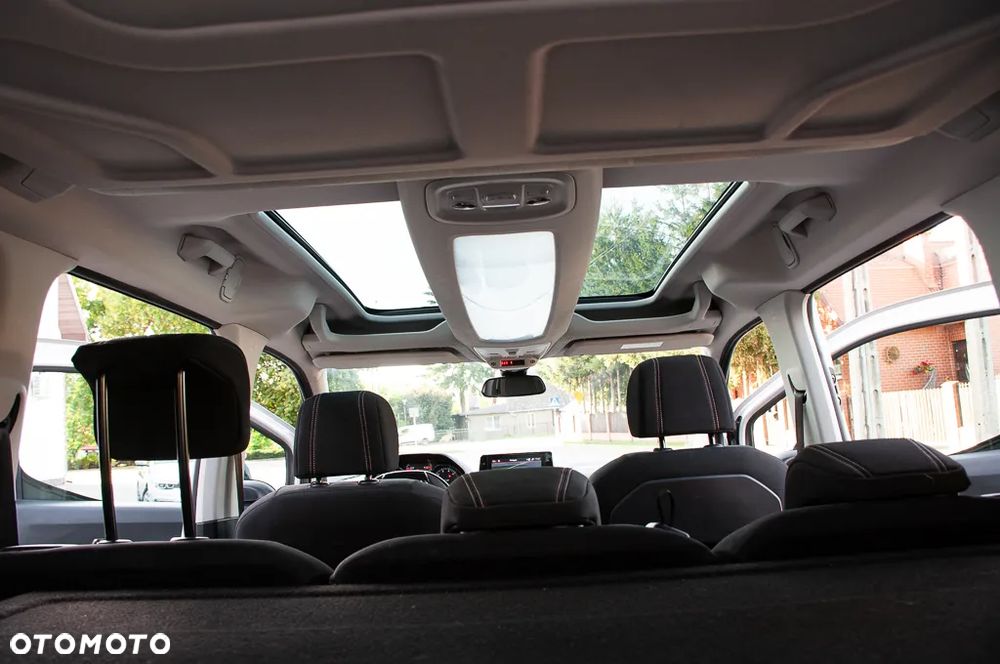 Peugeot Rifter BlueHDI 130 L2 EAT8 GT - 26