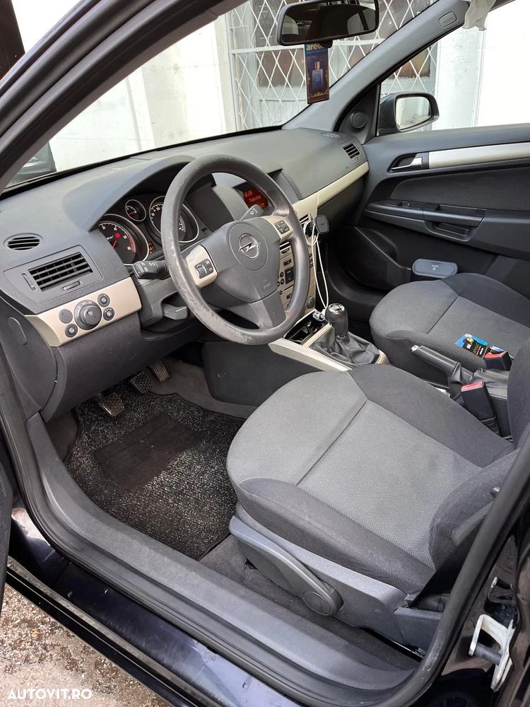 Opel Astra 1.3 CDTI - 12