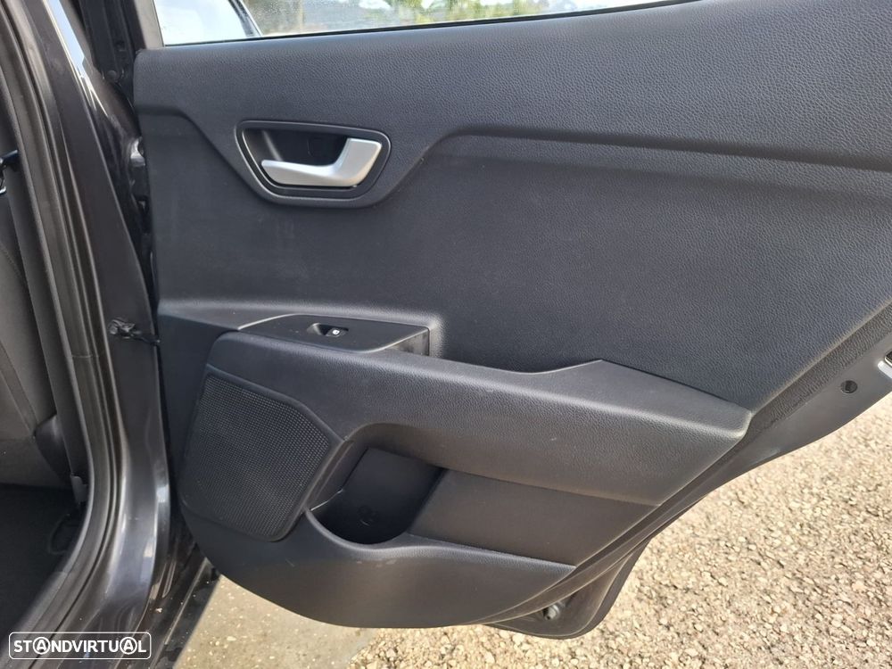 Kia Stonic 1.0 T-GDI Urban - 40