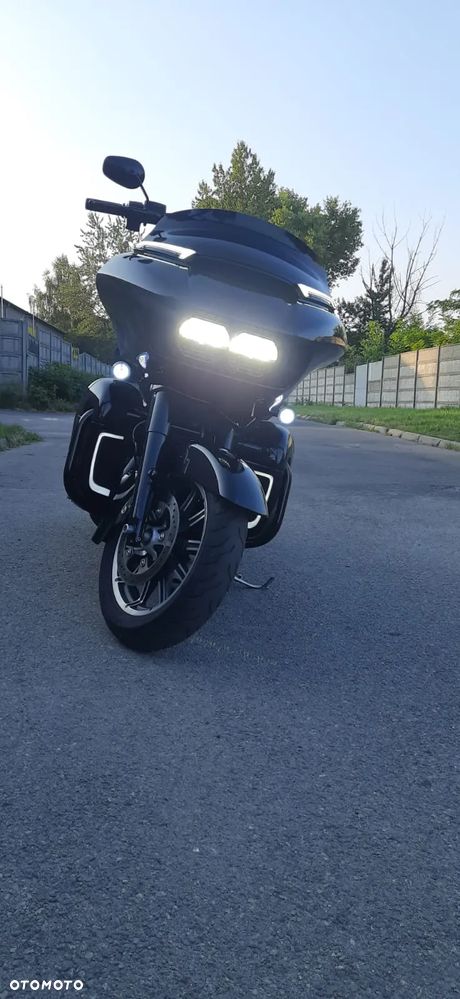 Harley-Davidson Touring Road Glide - 3