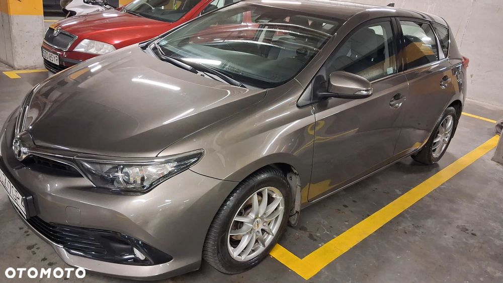 Toyota Auris 1.6 Comfort MS - 4