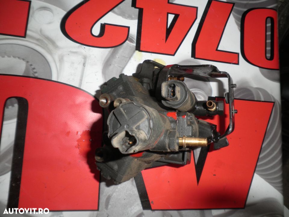 Pompa Injectie Renault Megane 3, Fluence, Latitude, Dacia Duster, Nissan Qashqai 1.5dci 8200704200 - 2
