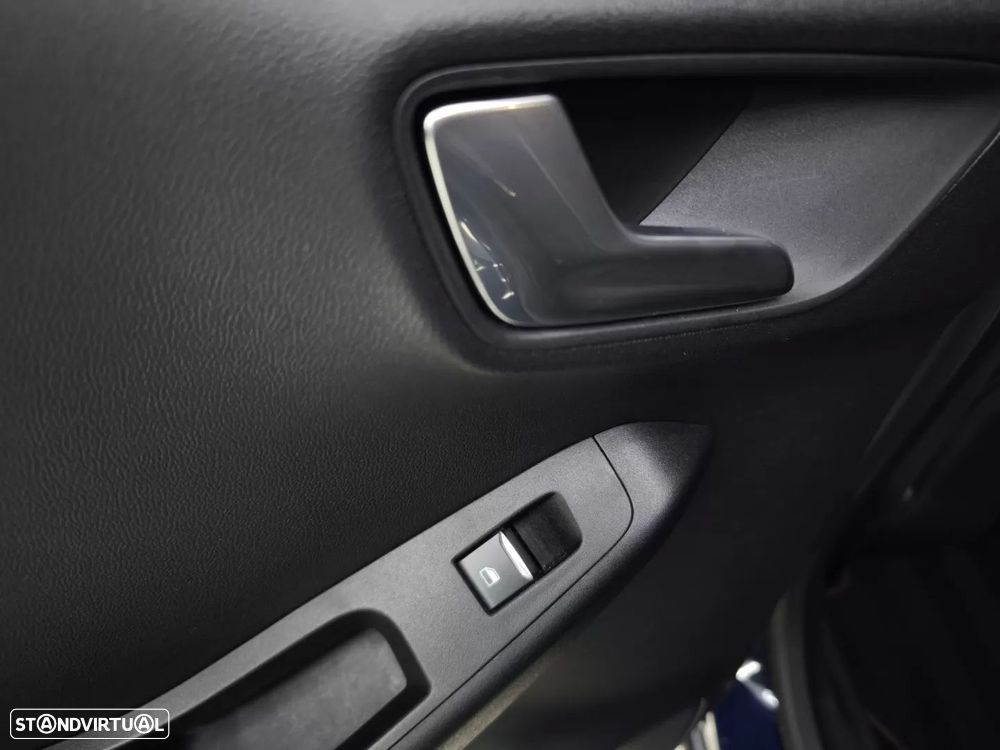 Ford Puma 1.0 EcoBoost Hybrid ST-LINE X DESIGN - 43