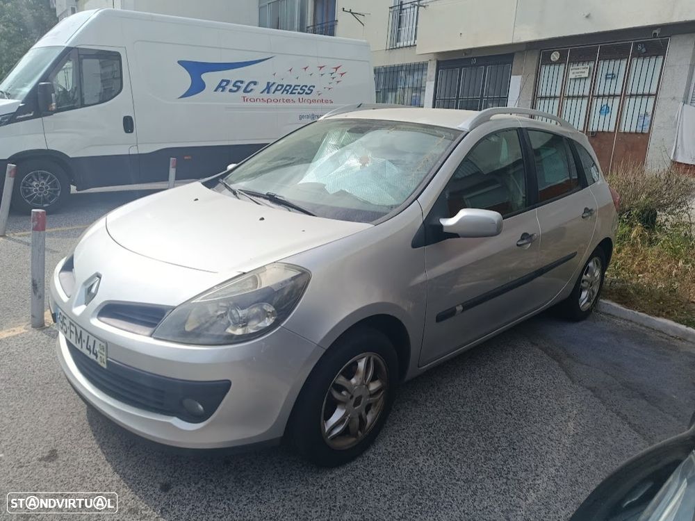 Renault Clio Sport Tourer - 3